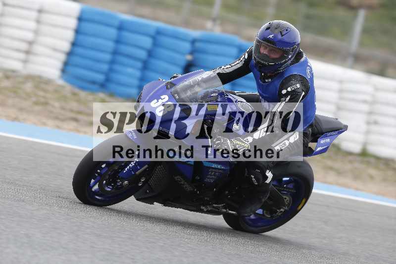 /02 28.-31.01.2025 Moto Center Thun Jerez/gruen-green/38